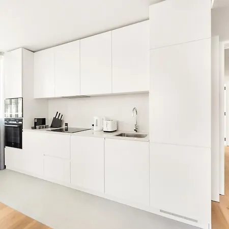 Lx Living By Mirabilis *