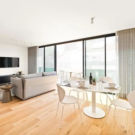 Lx Living By Mirabilis